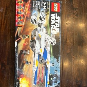 Lego Star Wars 75155 Rebel U-wing fighter set. New in sealed box